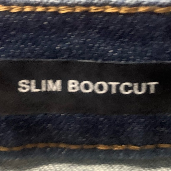 Judy Blue Dark Wash Slim Bootcut Jeans - Picture 7 of 8